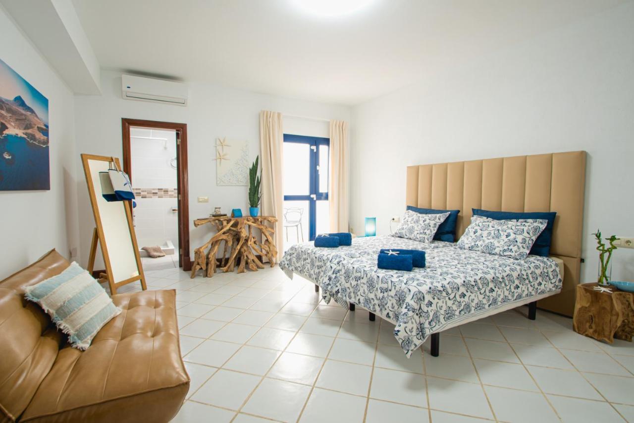Frontline Villa 26, Modern Coastal Design With Amazing Views プエルト・カレロ エクステリア 写真