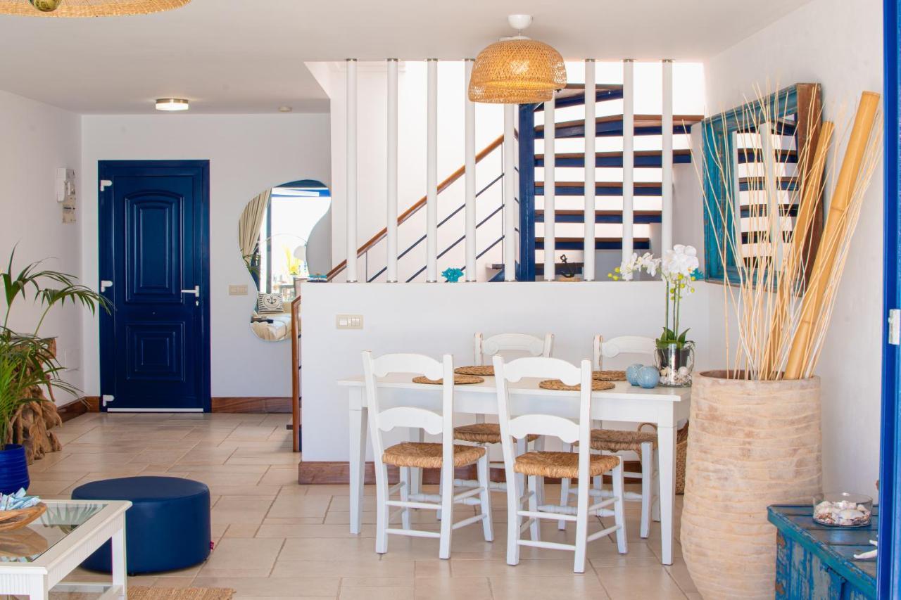 Frontline Villa 26, Modern Coastal Design With Amazing Views プエルト・カレロ エクステリア 写真